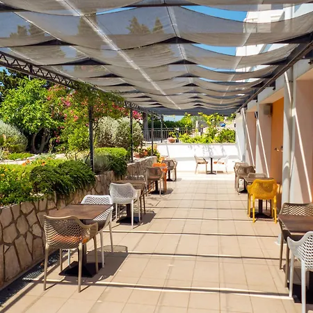 Πανσιόν Sunce