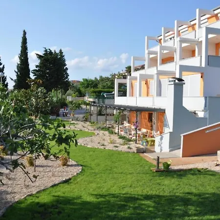 Sunce 3* Punat